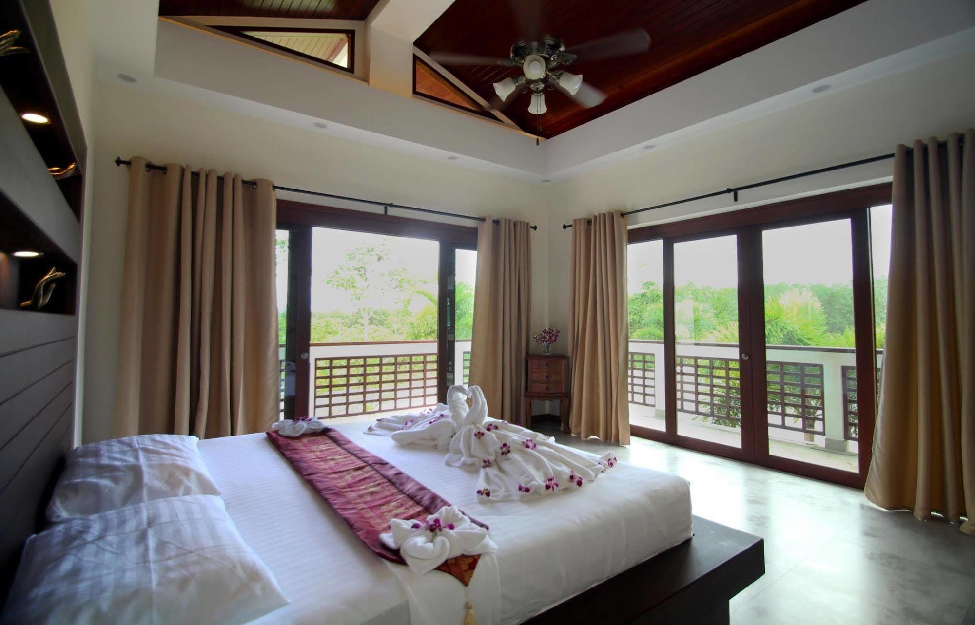 Infinity Pool Villa Ao Nang Екстер'єр фото